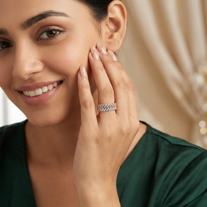 Dual-Tone Spiral Row Diamond Band