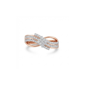 Elegant Twisted Cluster Diamond Ring